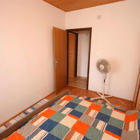 Apartament By The Sea Pag - 6411