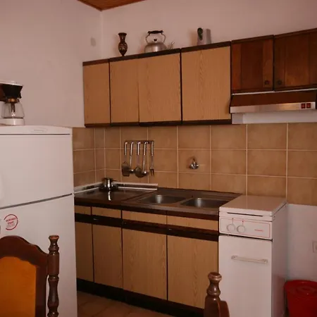 Apartments By The Sea Pag - 6411