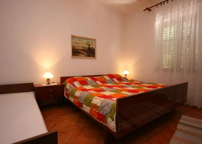 Apartments By The Sea Pag - 6411 * Паг