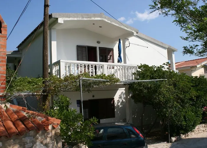 Apartments By The Sea Pag - 6411