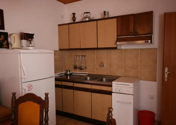 Apartments By The Sea Pag - 6411